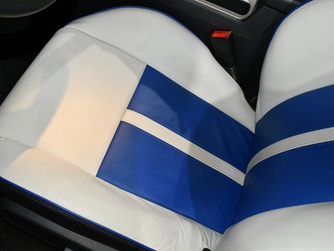 Used 2011 Dodge Challenger SRT8 w/ SRT Option Group II image 11