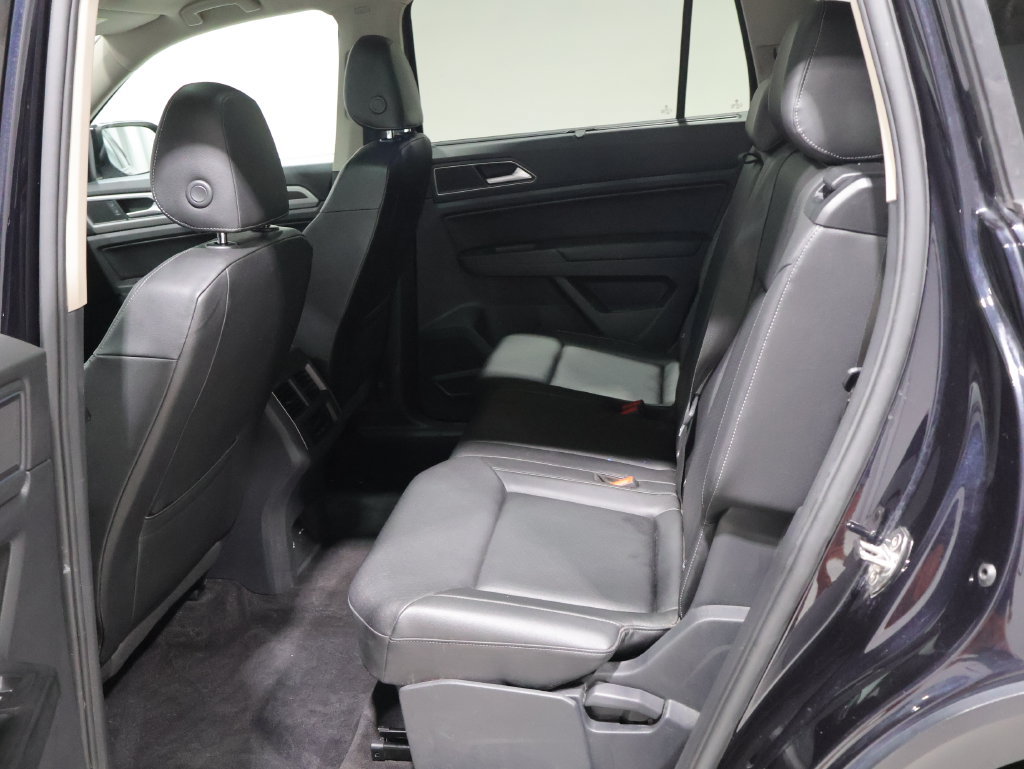 Used 2018 Volkswagen Atlas SEL AWD/4WD image 17