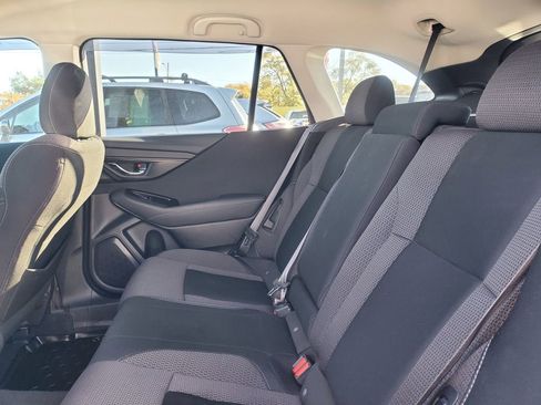 Used 2020 Subaru Outback Premium image 32