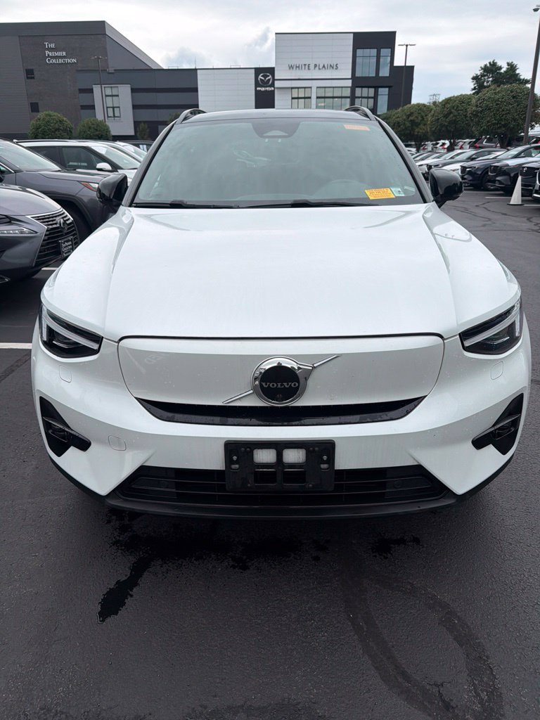 Used 2023 Volvo XC40 Recharge Ultimate AWD/4WD image 5
