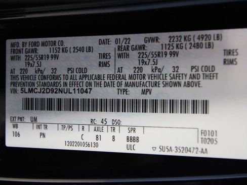 Used 2022 Lincoln Corsair Reserve w/ Luxury Package image 47