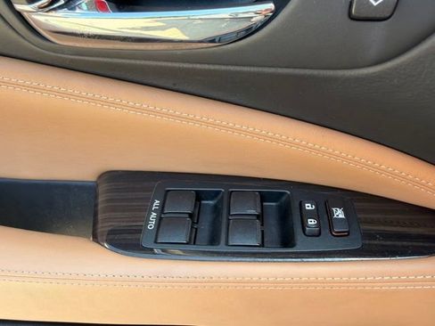 Used 2014 Lexus LS 460 AWD w/ Comfort Package image 29