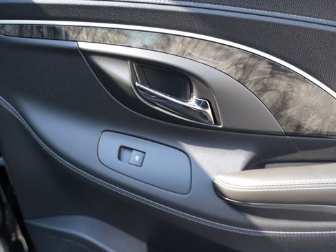 Used 2016 Buick LaCrosse Leather w/ Experience Buick Package image 23