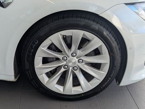 Used 2017 Tesla Model S 75 image 15