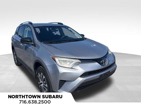 Used 2016 Toyota RAV4 LE FWD image 1