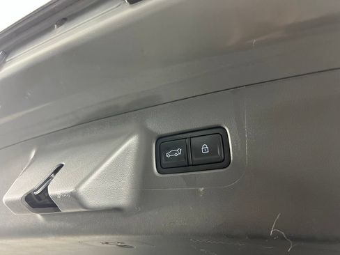 Used 2024 Hyundai Santa Fe SEL AWD/4WD image 17