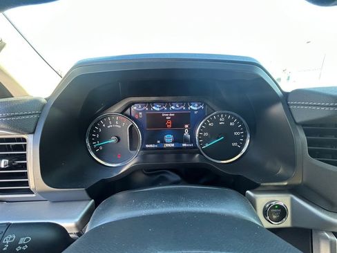 Used 2022 Ford Expedition XLT image 40