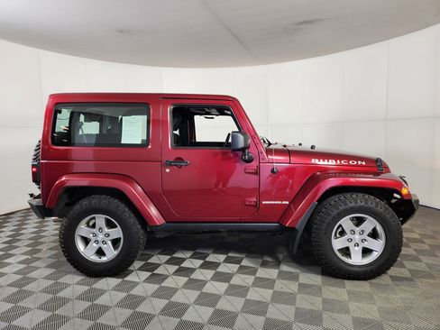 Used 2012 Jeep Wrangler Rubicon w/ PWR Convenience Group image 8