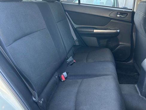 Used 2015 Subaru Crosstrek 2.0i Premium image 15