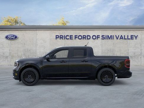 Used 2025 Ford Maverick Lobo AWD/4WD image 3