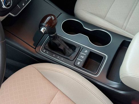 Used 2018 Kia Sorento AWD image 20