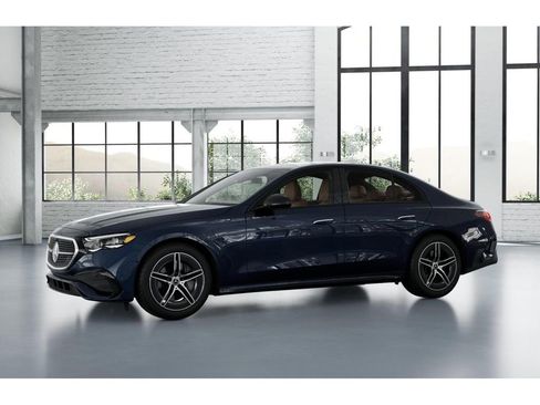 New 2026 Mercedes-Benz E 450 4MATIC Sedan image 37