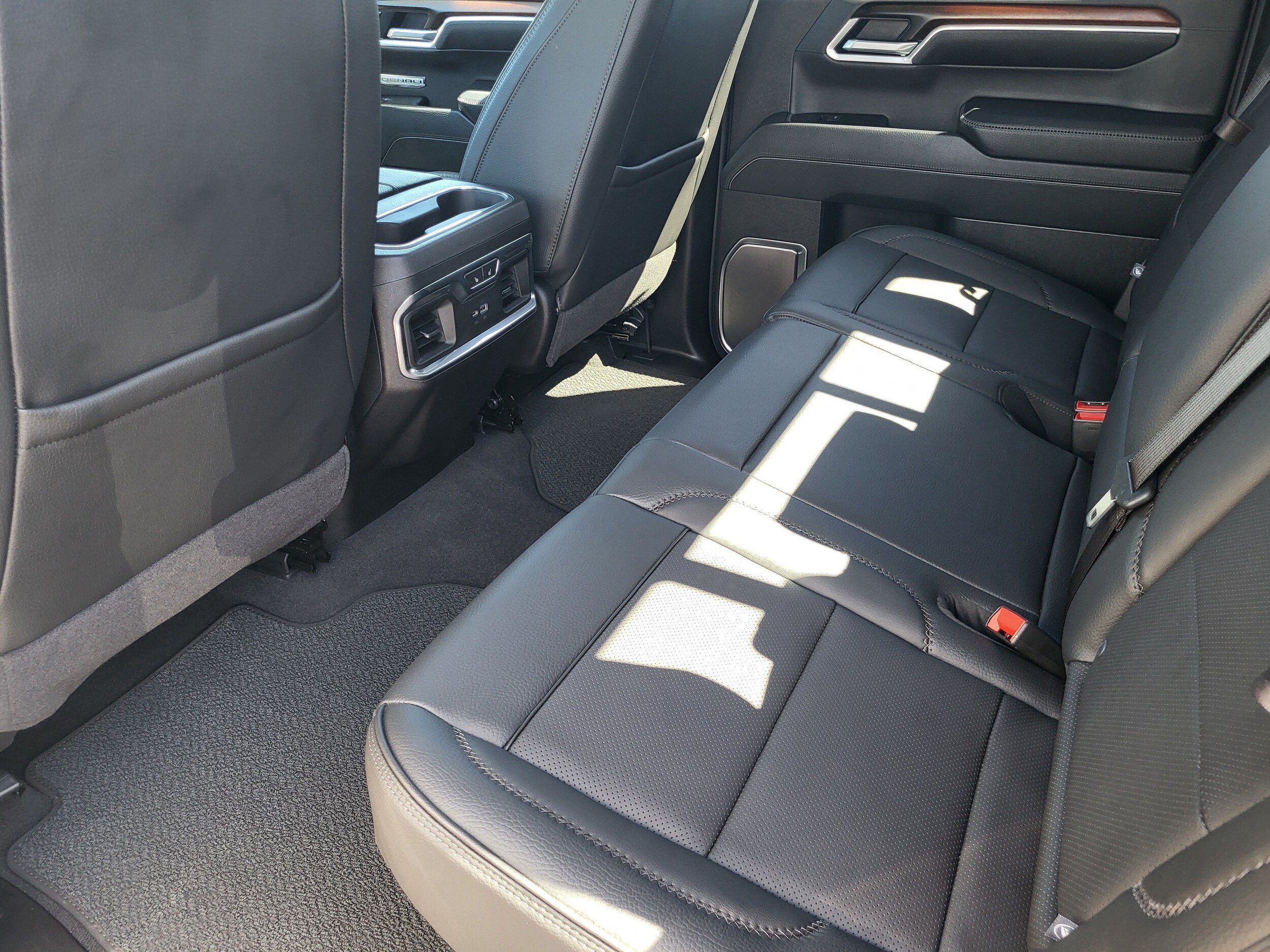 Used 2026 GMC Sierra 1500 Denali AWD/4WD image 7
