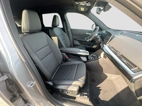 New 2026 BMW X1 xDrive28i w/ Technology Package AWD/4WD image 23