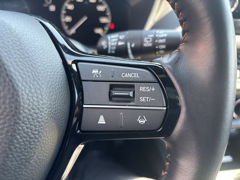 Used 2025 Honda HR-V Sport image 20