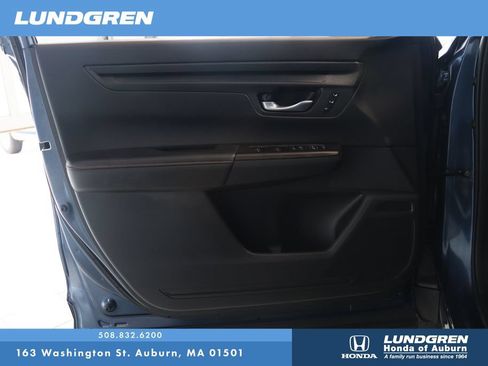Used 2025 Honda CR-V Sport-L image 9