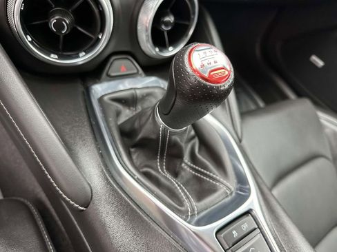 Used 2023 Chevrolet Camaro SS image 31