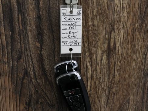 Used 2025 Ford Ranger Raptor image 38