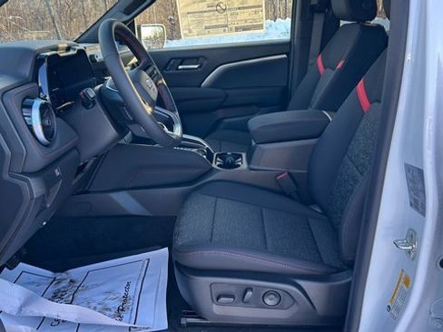 New 2026 Chevrolet Colorado Z71 image 15