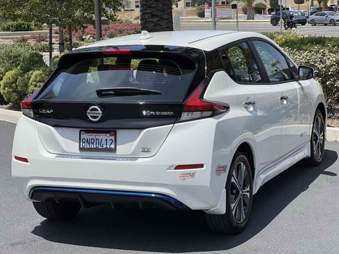 Used 2019 Nissan Leaf SV Plus w/ SV Plus Technology Package FWD image 15
