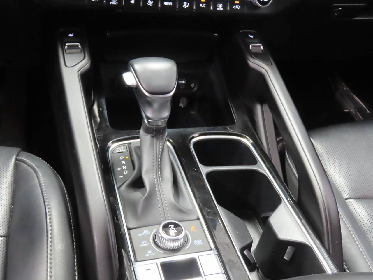 Used 2025 Kia Telluride S AWD/4WD image 9