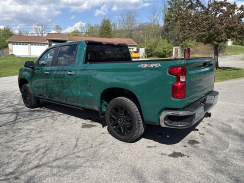 Used 2024 Chevrolet Silverado 1500 LT image 11