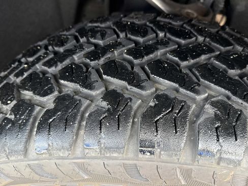 Used 2021 GMC Yukon SLT image 9