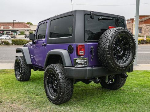 Used 2017 Jeep Wrangler Sport w/ Quick Order Package 24S AWD/4WD image 6