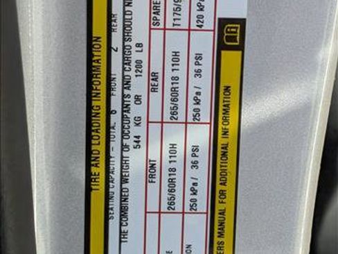 New 2025 Jeep Grand Cherokee L Laredo image 19