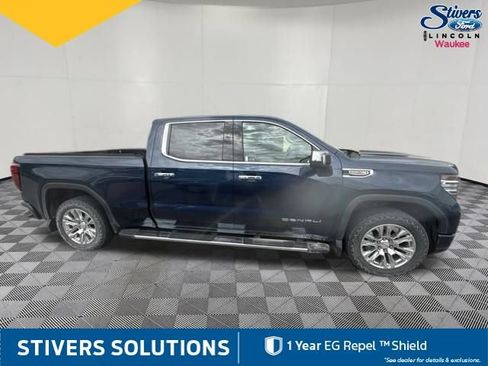 Used 2023 GMC Sierra 1500 Denali w/ Technology Package AWD/4WD image 5