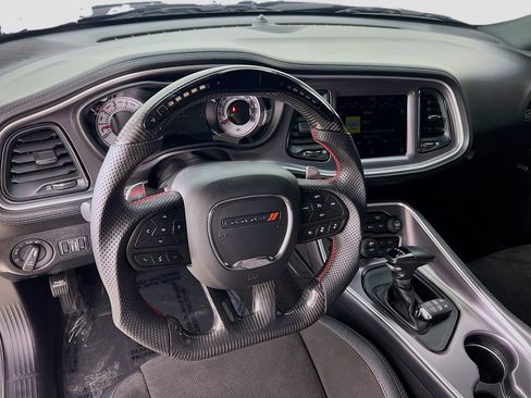 Used 2021 Dodge Challenger R/T Scat Pack w/ T/A Package image 9