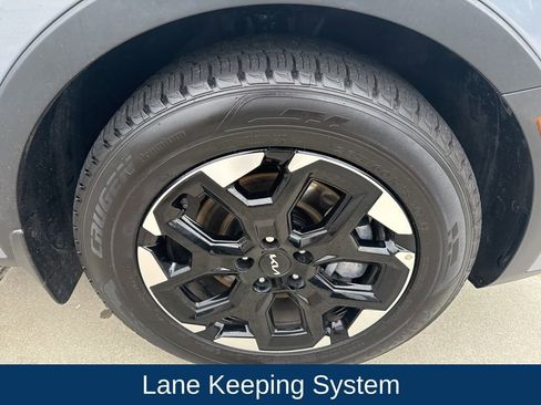 Used 2024 Kia Sorento S w/ Panoramic Sunroof Package image 10