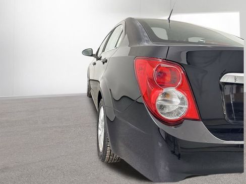 Used 2012 Chevrolet Sonic LT image 28