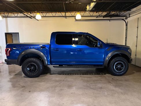 Used 2018 Ford F150 Raptor w/ Equipment Group 802A Luxury image 5