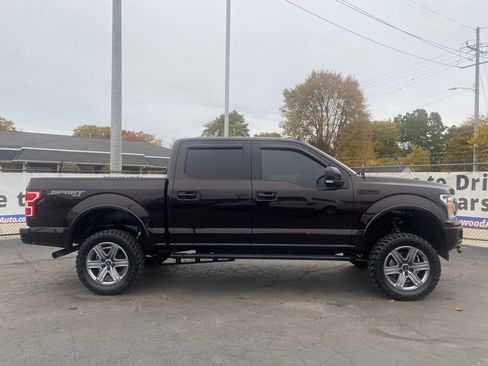 Used 2018 Ford F150 XLT w/ Equipment Group 302A Luxury image 2