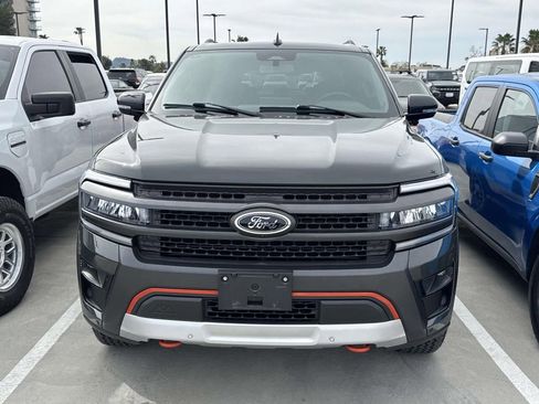 Used 2023 Ford Expedition Timberline image 9