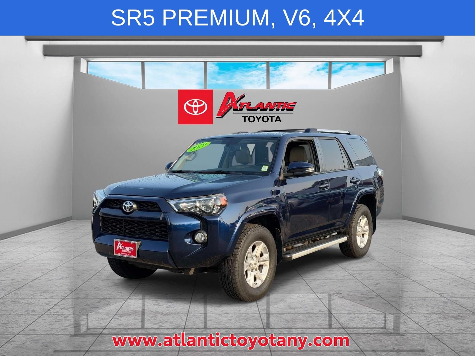 Used 2019 Toyota 4Runner SR5 Premium AWD/4WD image 2