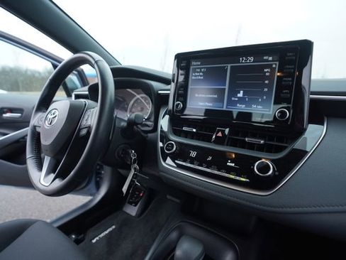 Used 2022 Toyota Corolla SE w/ Carpet Mat Package (TMS) image 31