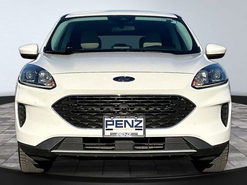 Used 2021 Ford Escape SE w/ Convenience Package AWD/4WD image 2