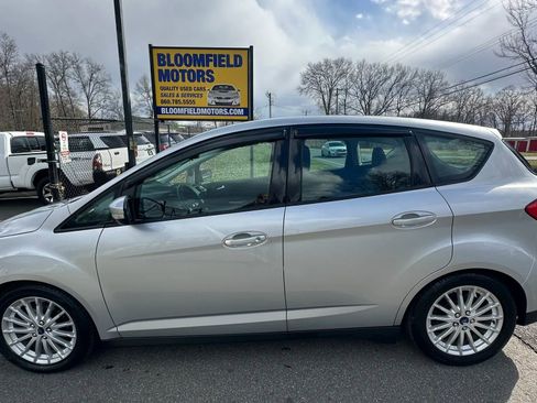 Used 2017 Ford C-MAX SE w/ Equipment Group 201A image 7