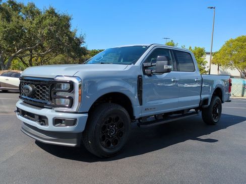 New 2026 Ford F350 Lariat w/ Black Appearance Package image 8