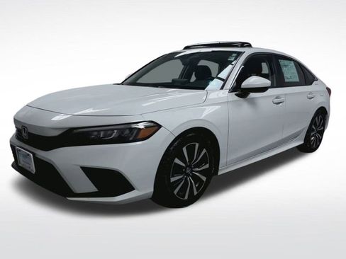 Used 2024 Honda Civic EX image 4