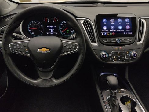 Used 2025 Chevrolet Malibu LT FWD image 22