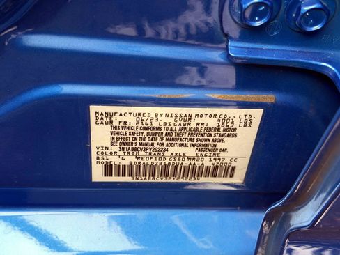 Used 2023 Nissan Sentra SV FWD image 18