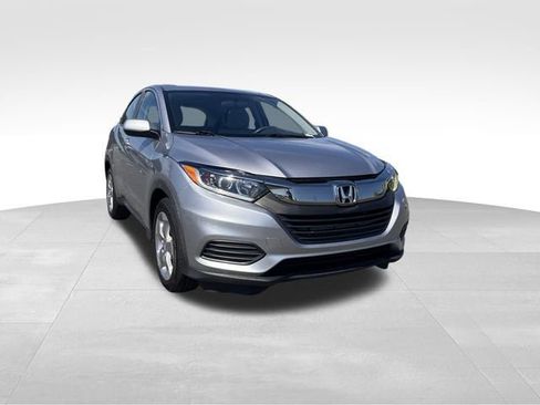 Used 2021 Honda HR-V LX image 7