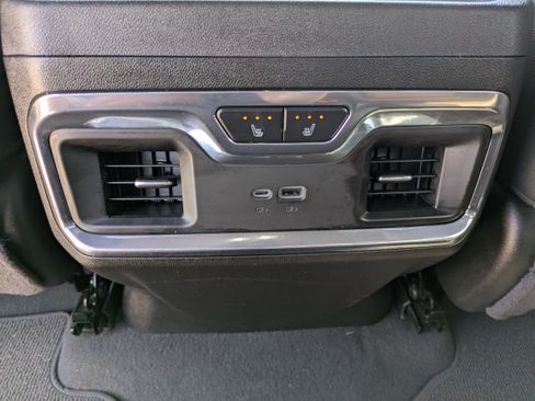 Used 2024 Chevrolet Silverado 2500 High Country w/ High Country Premium Package AWD/4WD image 12