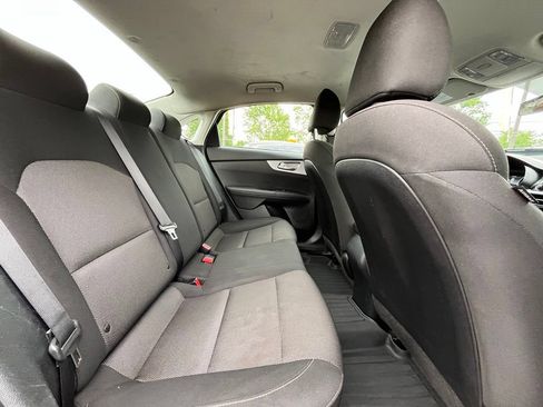 Used 2024 Kia Forte LXS FWD image 23