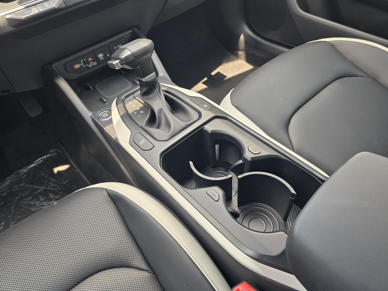 New 2026 Kia K4 EX FWD image 9