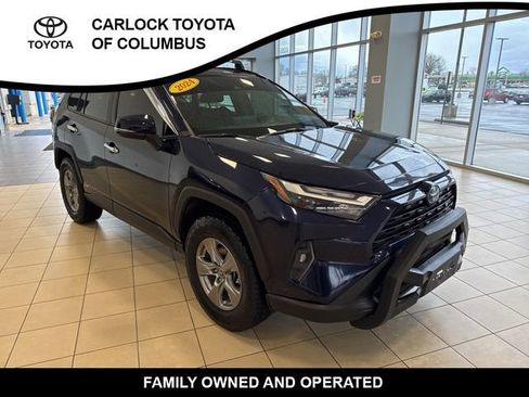Used 2024 Toyota RAV4 XLE w/ Convenience Package image 5