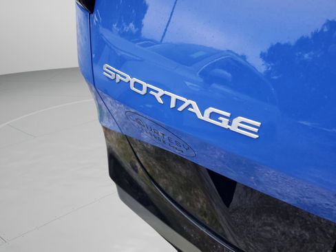 New 2026 Kia Sportage SX FWD image 30